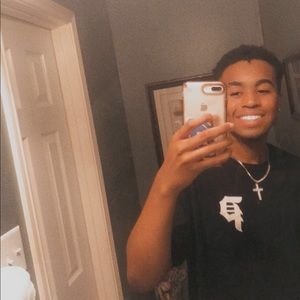 Meet your Posher, Caleb